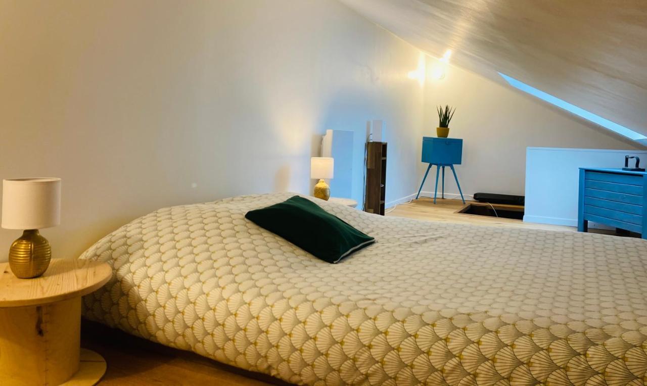 Charmante Petite Maison Renovee Quistinic Exteriör bild