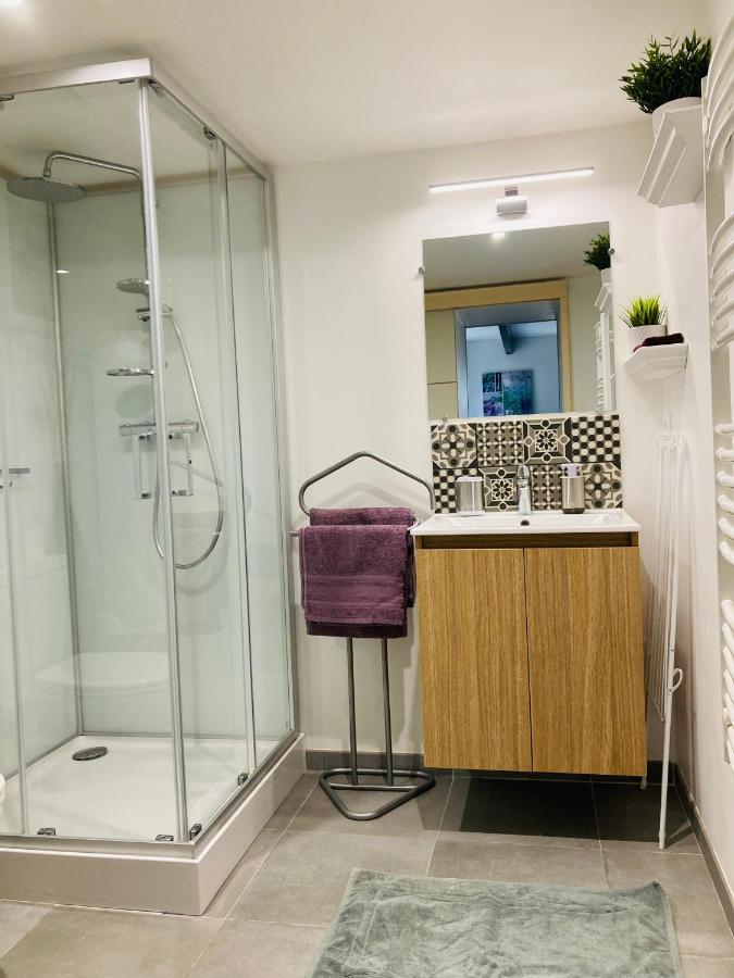 Charmante Petite Maison Renovee Quistinic Exteriör bild